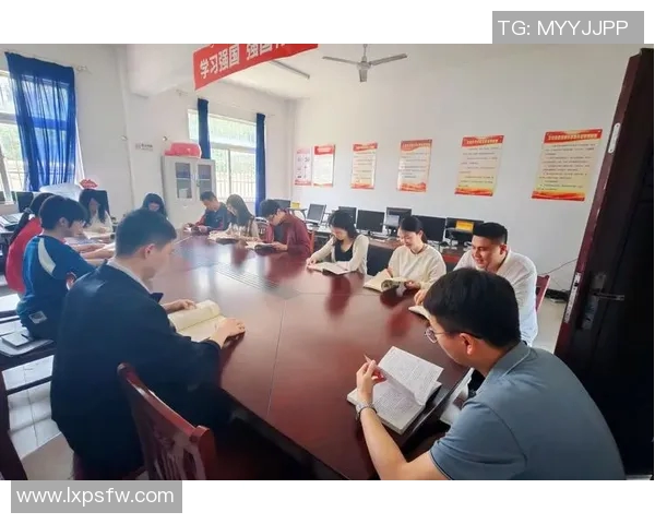 深度对话：黄伟分享他在篮球场上的奋斗与成长故事