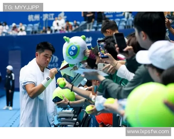 全国锦标赛回顾：杭州网球队展现强大实力与团队精神