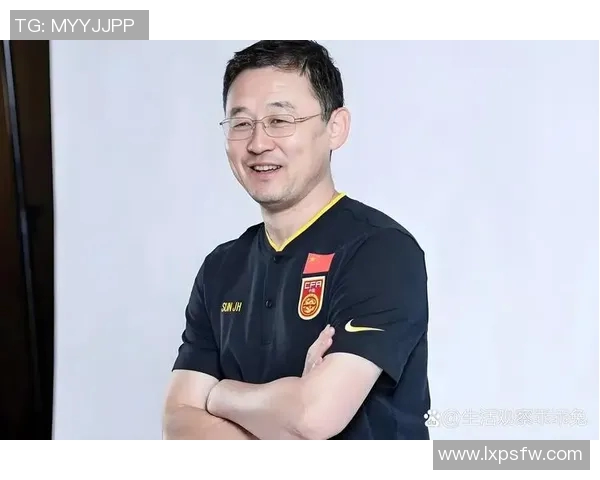 古代足球明星揭秘谁是历史上最杰出的足球运动员